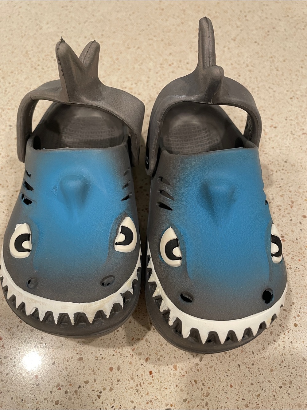 Capelli of New York Kids Shark Clogs - Blue and Gray